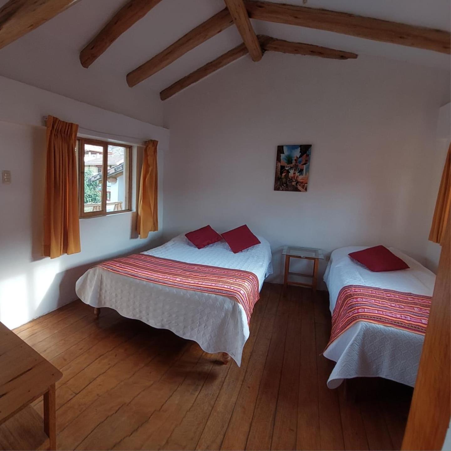 Hostal Miramonti ウルバンバ エクステリア 写真