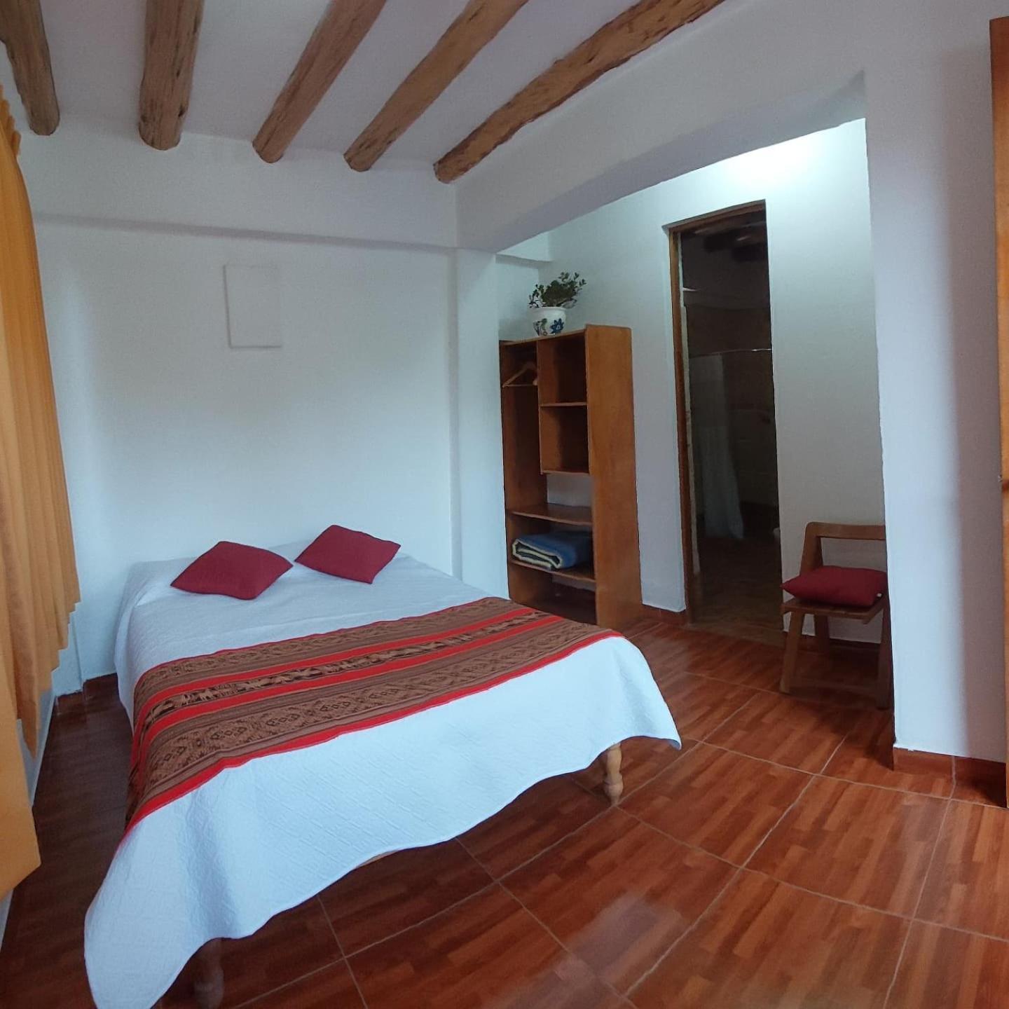 Hostal Miramonti ウルバンバ エクステリア 写真