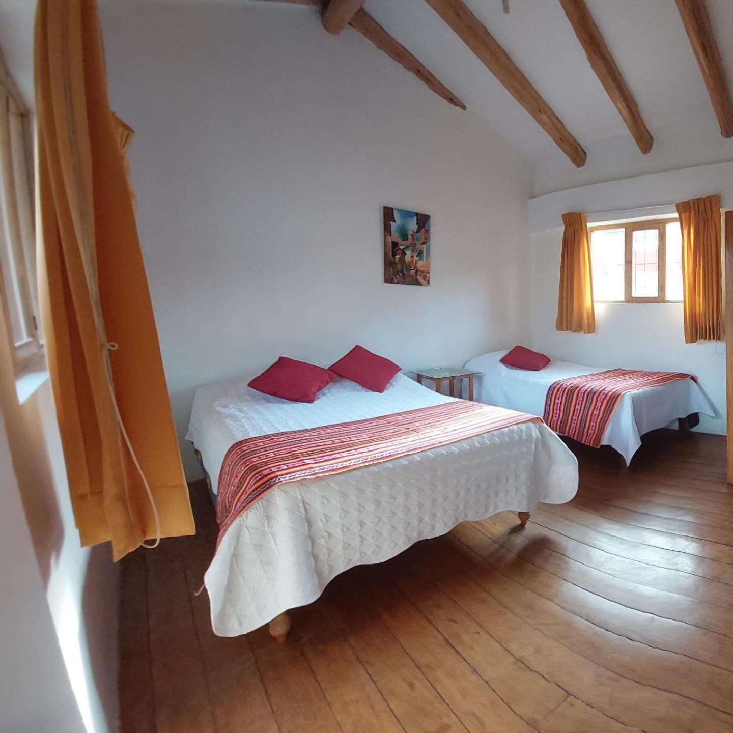 Hostal Miramonti ウルバンバ エクステリア 写真