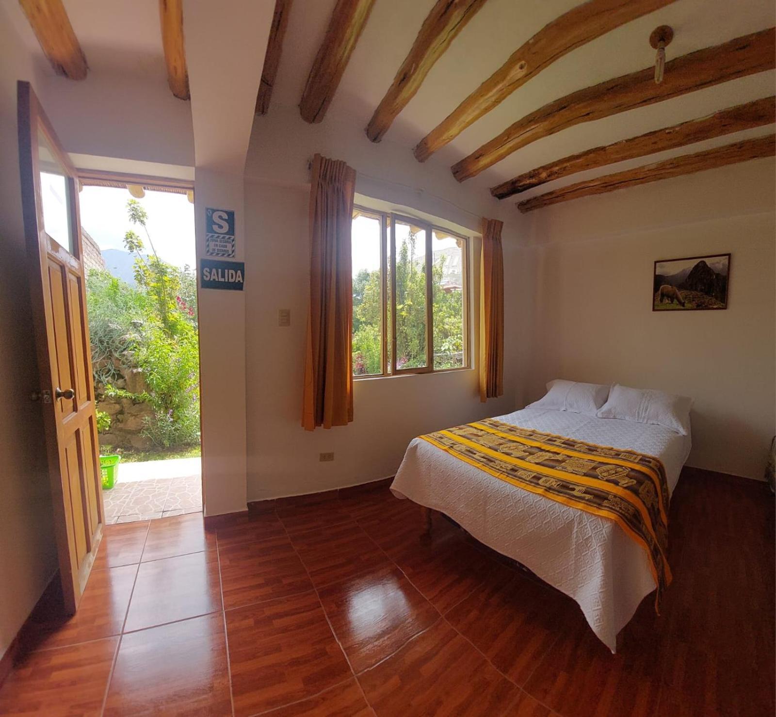 Hostal Miramonti ウルバンバ エクステリア 写真